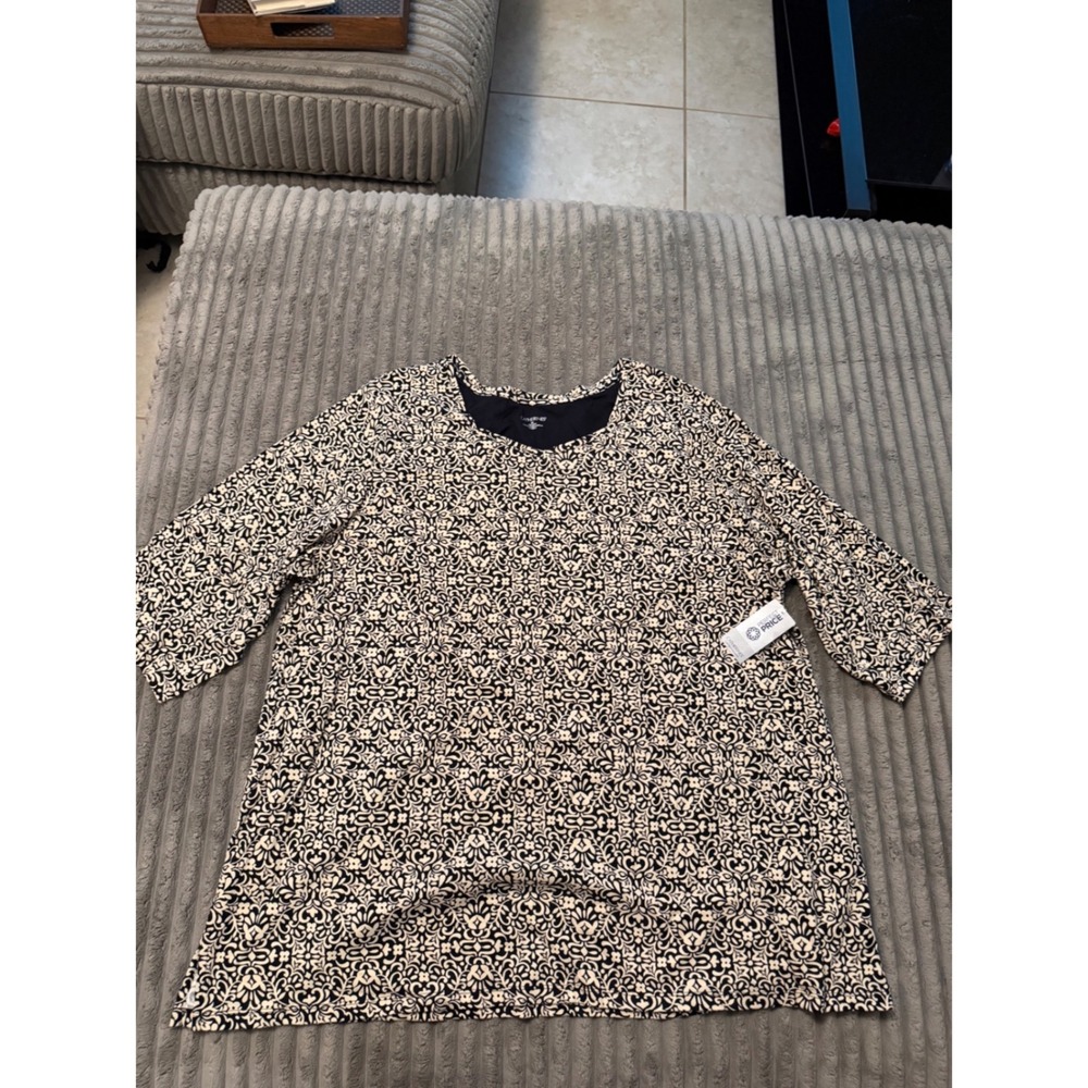 Catherines Womens 3X Black Cream Damask Floral Print 3/4 Sleeve Tunic Top NWT
